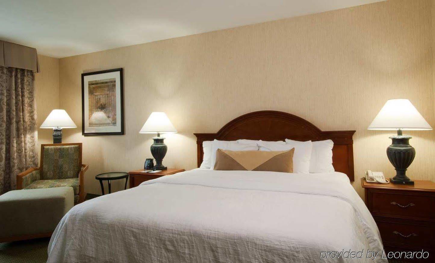 Hilton Garden Inn Seattle/Renton Exterior photo